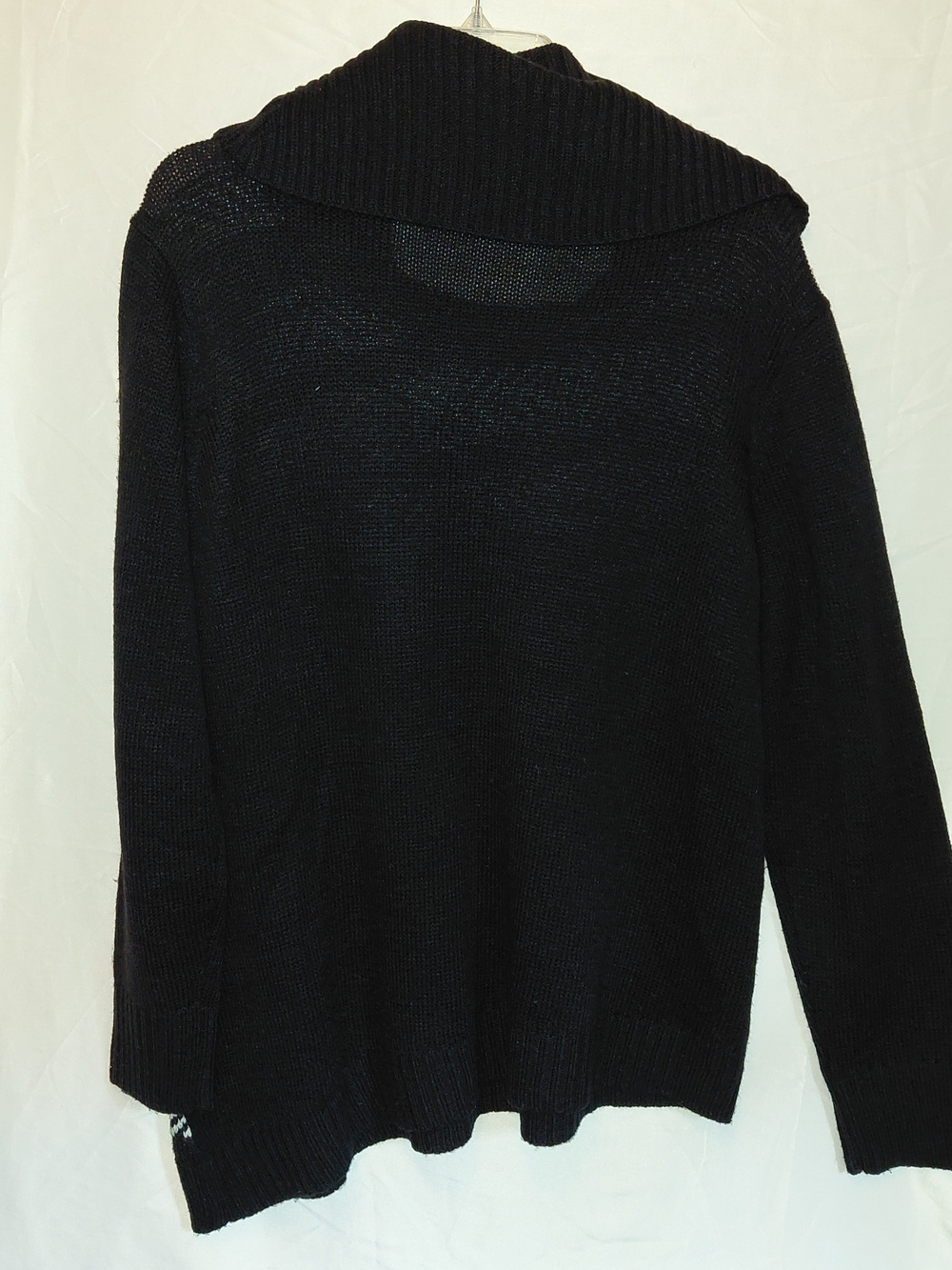 Cowl Neck Black Aztec-Pattern Sweater #2586 - Picture 2 of 7